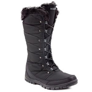 Women’s winter boots.
